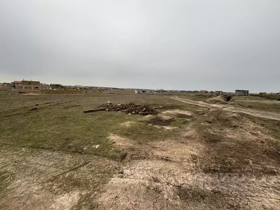 Участок в Крым, Симферопольский район, с. Мирное ул. Абдраима ... - Фото 1