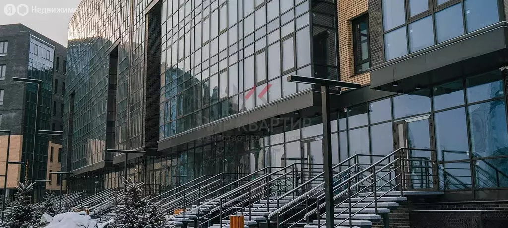 1-комнатная квартира: Абакан, улица Авиаторов, 1В/1 (65.57 м) - Фото 1