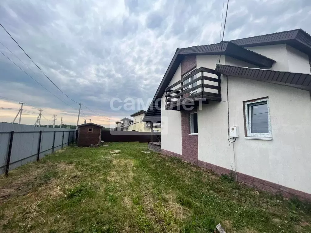 Дом в Башкортостан, Иглинский район, Акбердинский сельсовет, д. ... - Фото 1