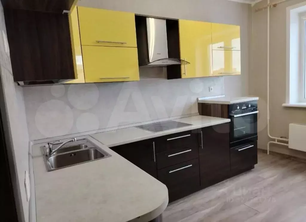 1-к кв. Самарская область, Тольятти ул. Фрунзе, 2Б (36.8 м) - Фото 1