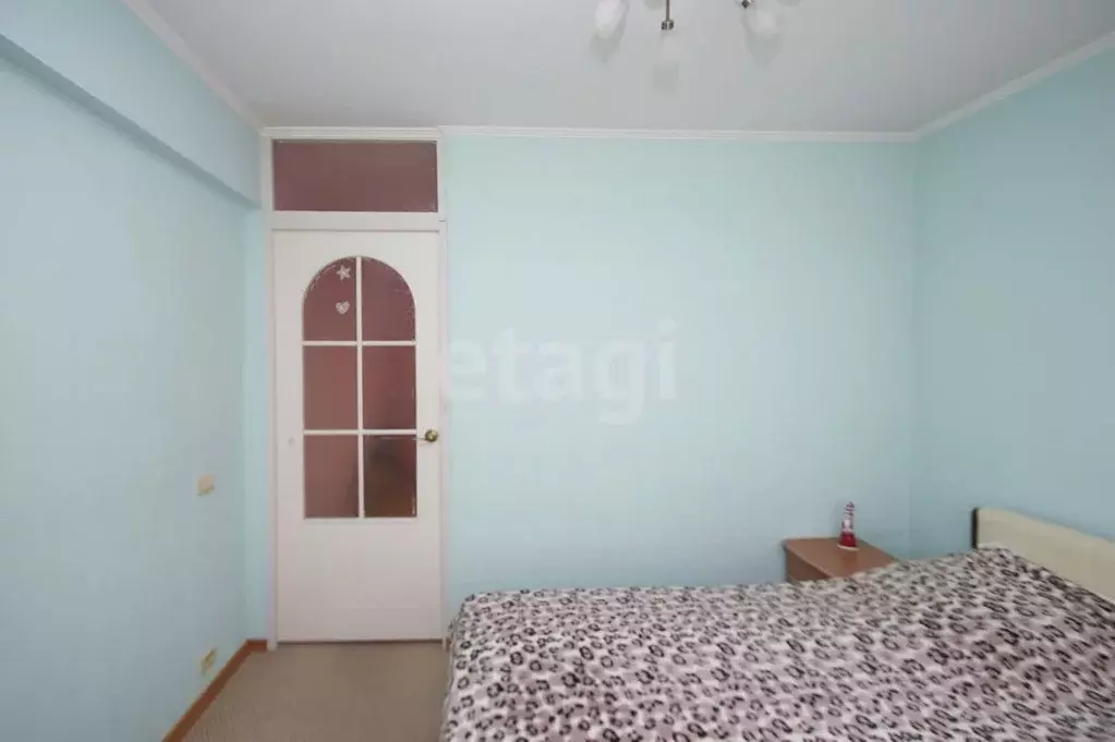 3-к кв. Омская область, Омск Моторная ул., 14 (73.5 м) - Фото 0