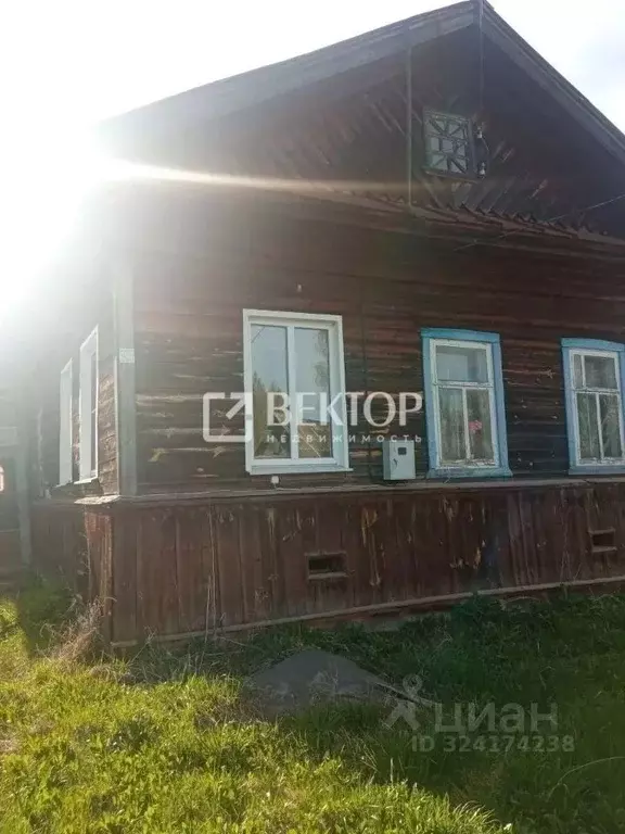 Дом в Костромская область, Кадыйский муниципальный округ, с. Завражье  ... - Фото 1