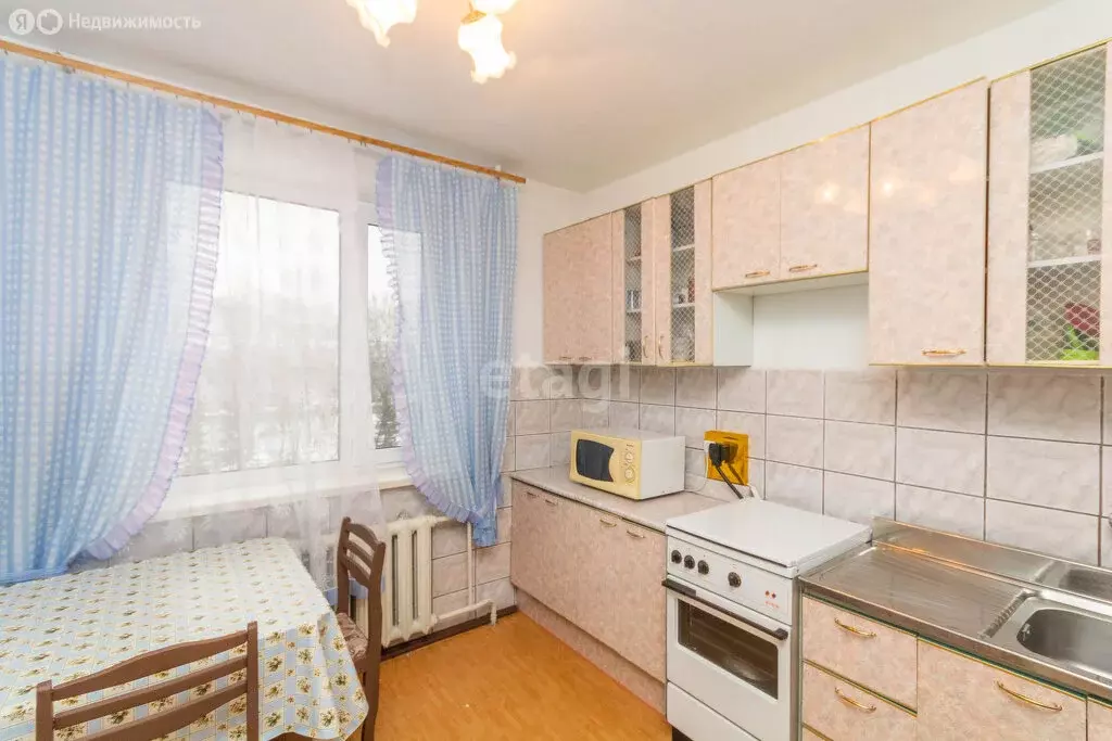 1-комнатная квартира: Тюмень, улица 30 лет Победы, 50 (33.3 м) - Фото 1