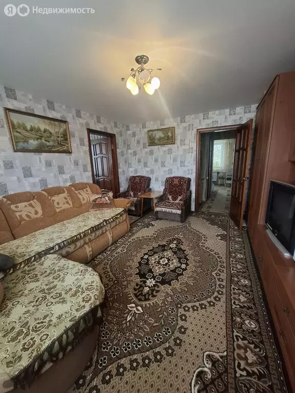 3-комнатная квартира: село Чернуха, Школьная улица, 1 (53 м) - Фото 0