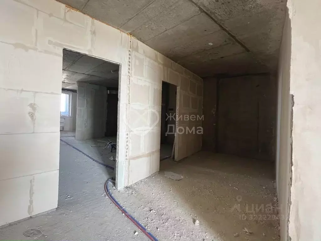 2-к кв. Волгоградская область, Волгоград ул. Поддубного, 1 (77.5 м) - Фото 1