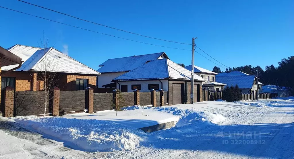 Дом в Алтайский край, Павловский район, с. Павловск ул. Сосновая ... - Фото 2