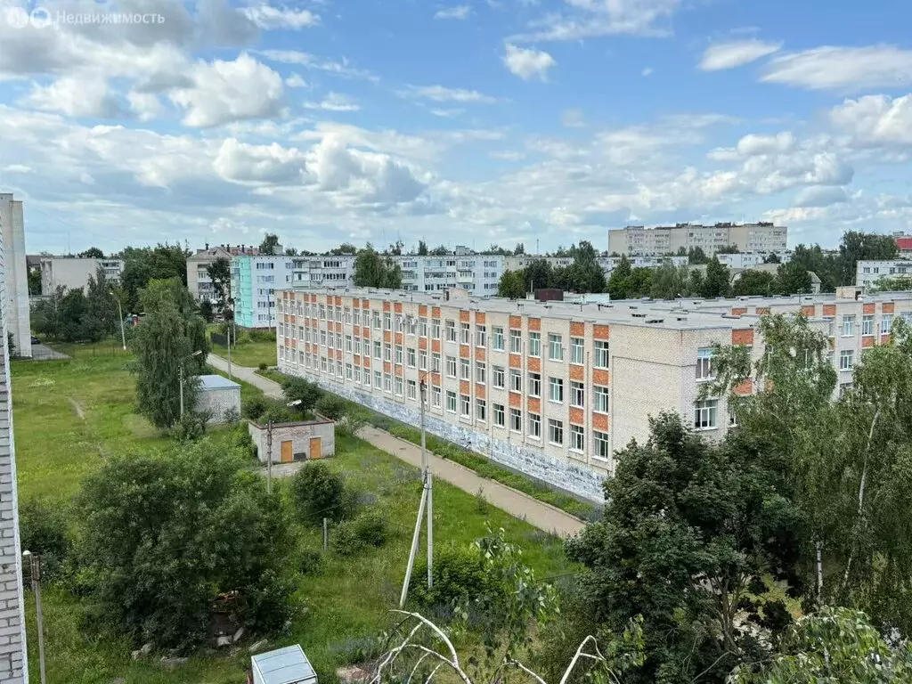 3-комнатная квартира: Брянск, улица Калинина, 157 (60.5 м) - Фото 0