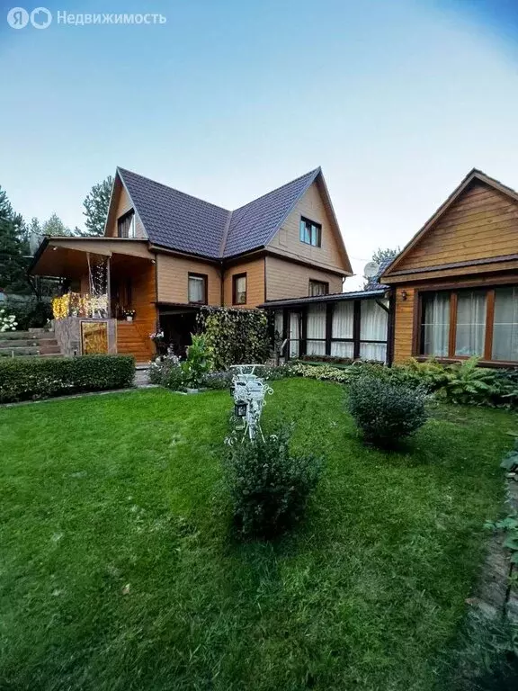 Дом в Иркутск, Родниковая улица, 15 (180 м) - Фото 1