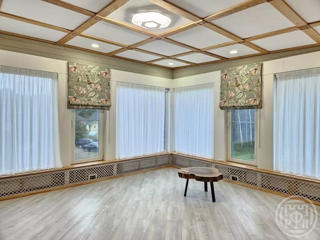 Дом в Ленинградская область, Ломоносовский район, Пениковское с/пос, ... - Фото 2