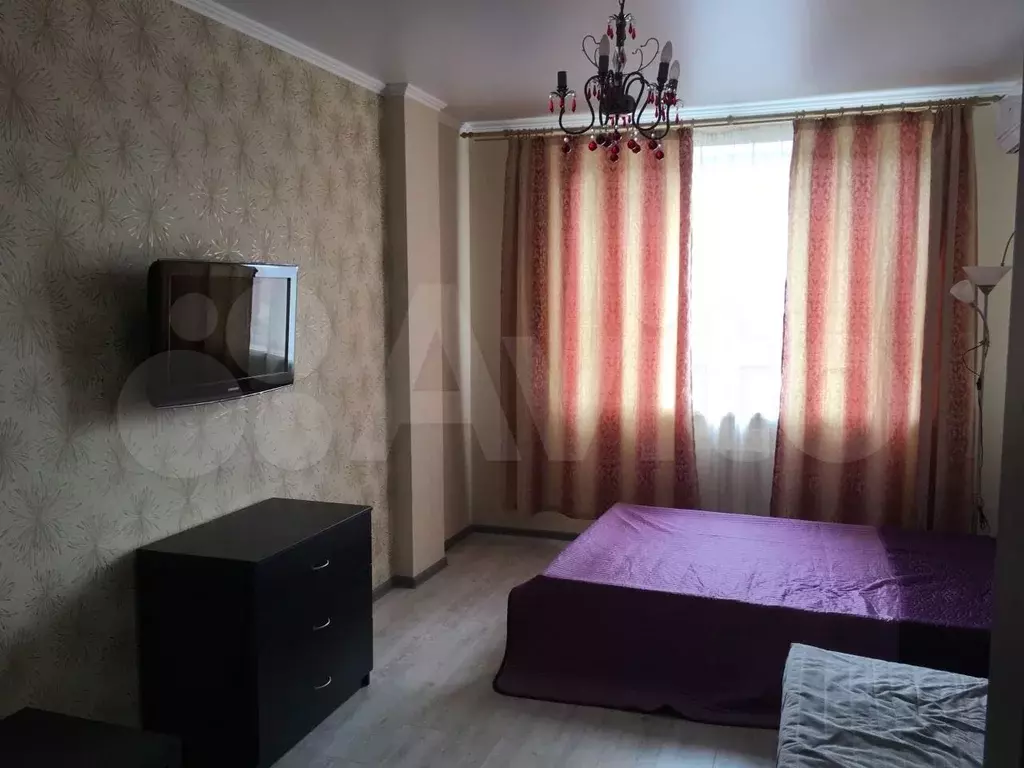 1-к. квартира, 40 м, 2/3 эт. - Фото 1