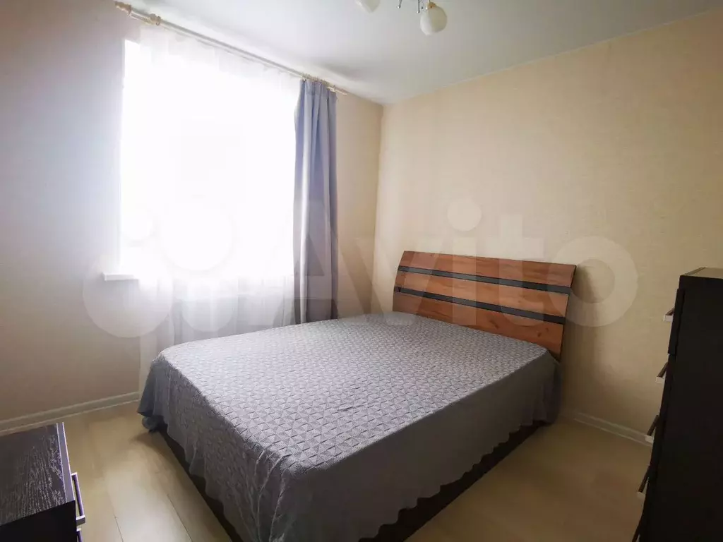 1-к. квартира, 42 м, 5/10 эт. - Фото 0