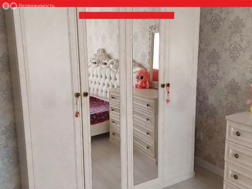 3-комнатная квартира: Таганрог, улица Адмирала Крюйса, 23/10 (70 м) - Фото 1