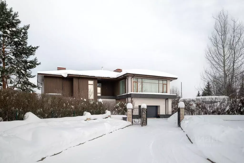 Коттедж, 640 м - Фото 1