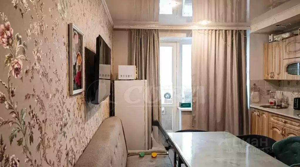 2-к кв. Тюменская область, Тюмень ул. Константина Посьета, 11 (67.2 м) - Фото 2