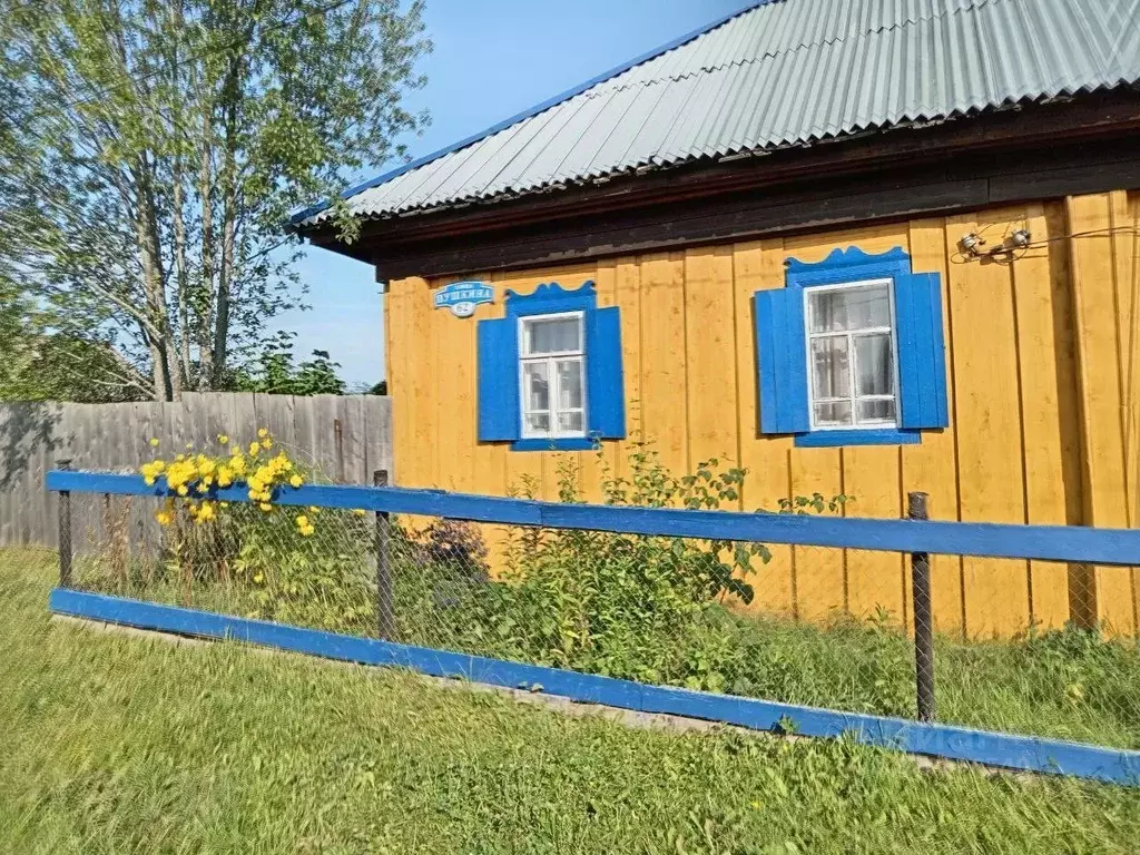 Дом в Пермский край, Чусовской муниципальный округ, пос. Комарихинский ... - Фото 1