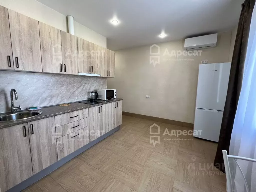 1-к кв. Волгоградская область, Волгоград Джаныбековская ул., 33 (30.0 ... - Фото 2