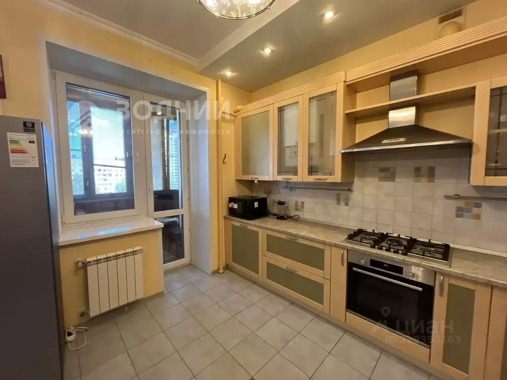 4-к кв. Чувашия, Чебоксары ул. Афанасьева, 9к5 (155.4 м) - Фото 1