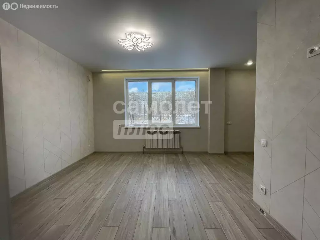 2-комнатная квартира: Волгоград, район Семь Ветров, бульвар 30-летия ... - Фото 1