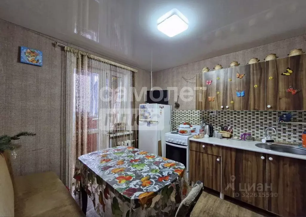 2-к кв. Краснодарский край, Славянск-на-Кубани Лесная ул. (50.2 м) - Фото 0