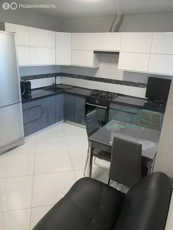 2-комнатная квартира: Калининград, Судостроительная улица, 120 (53.7 ... - Фото 0