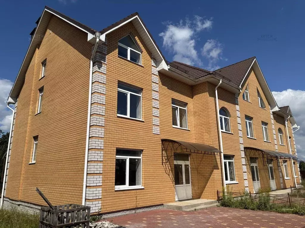 Таунхаус в Калужская область, Калуга Богородицкая ул., 32А (280 м) - Фото 1