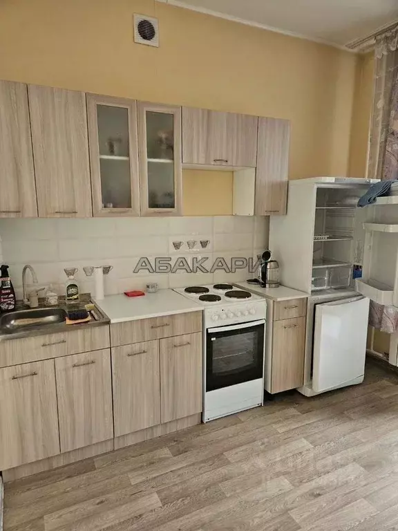 1-к кв. Красноярский край, Красноярск Линейная ул., 122 (35.0 м) - Фото 1