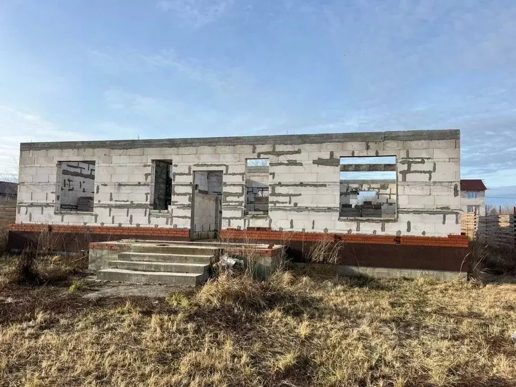 Дом в Самарская область, Волжский район, Черноречье с/пос, с. ... - Фото 1