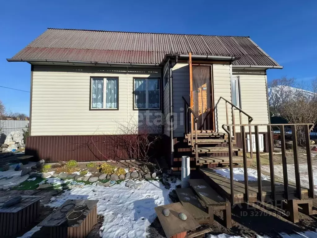 Дом в Камчатский край, Елизовский муниципальный округ, Кречет СНТ  (60 ... - Фото 1