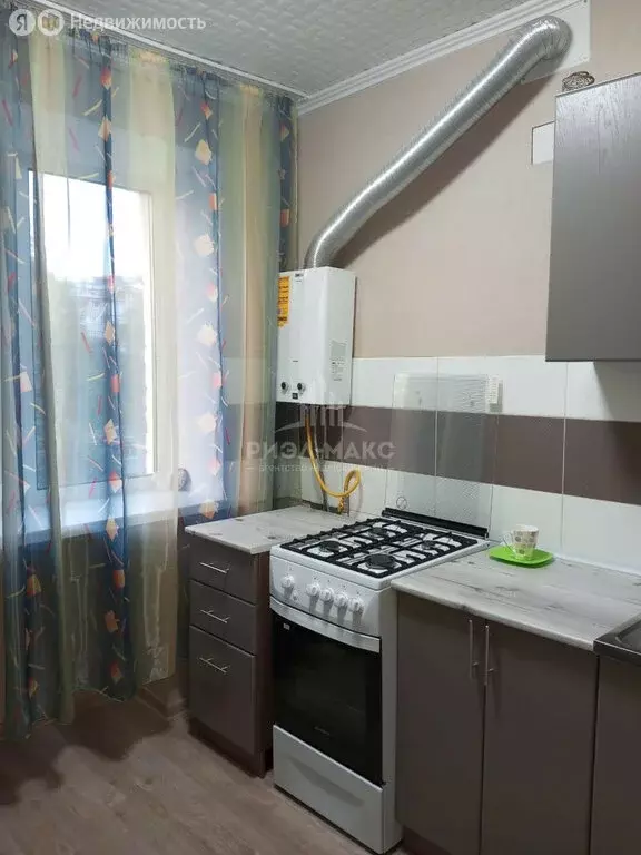 1-комнатная квартира: Брянск, улица Пушкина, 72 (30 м) - Фото 1