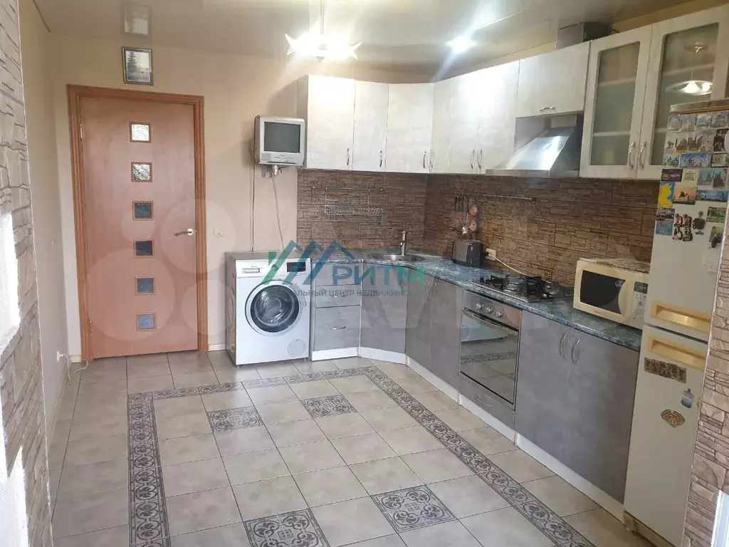 3-к. квартира, 97 м, 4/9 эт. - Фото 1