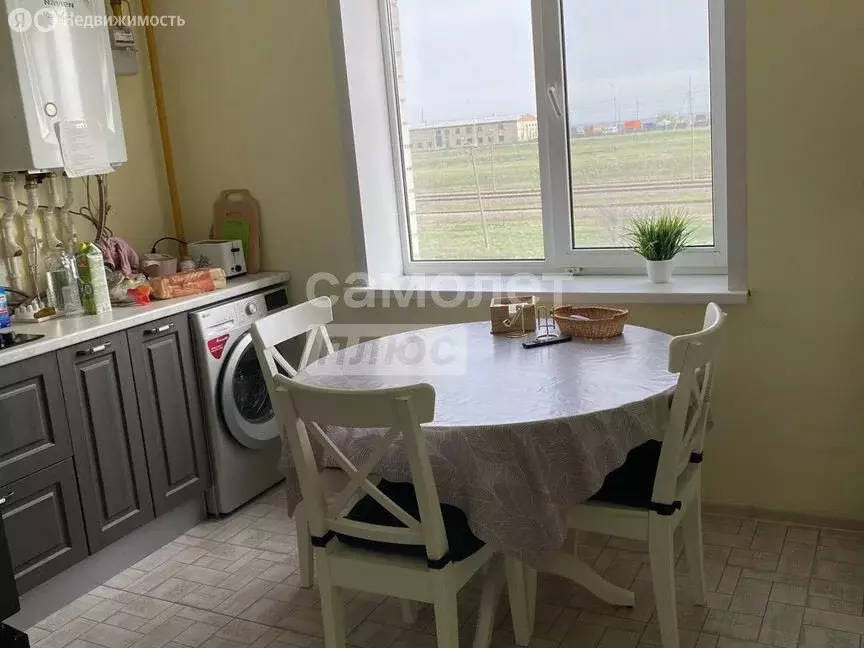 2-комнатная квартира: Элиста, 10-й микрорайон, 133 (61 м) - Фото 1