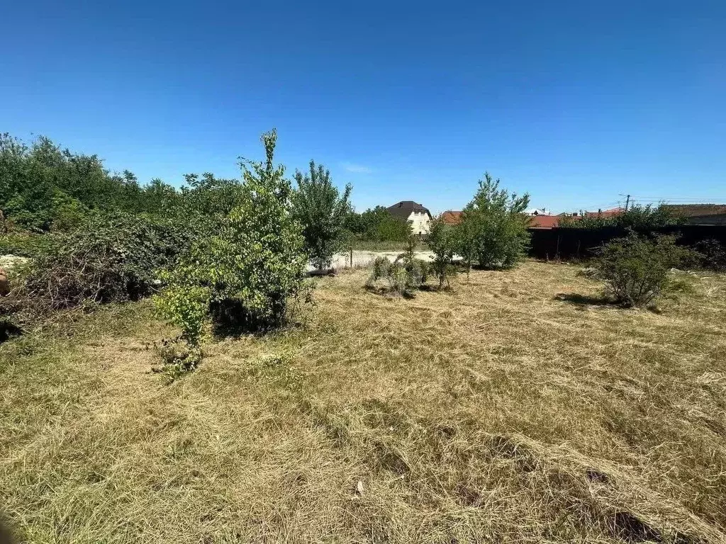 Участок в Крым, Симферополь ул. Фенерли (6.0 сот.) - Фото 1