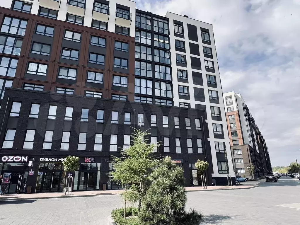 3-к. квартира, 81 м, 1/9 эт. - Фото 1