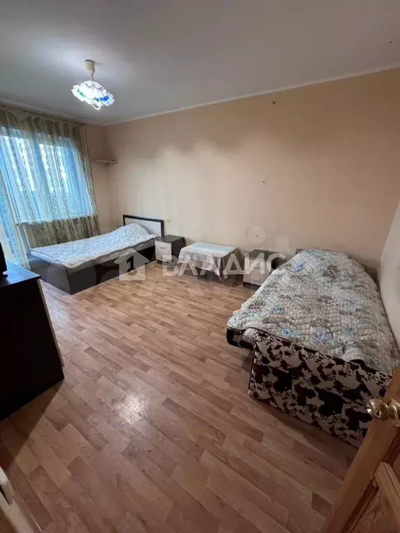 3-к. квартира, 80 м, 2/7 эт. - Фото 0