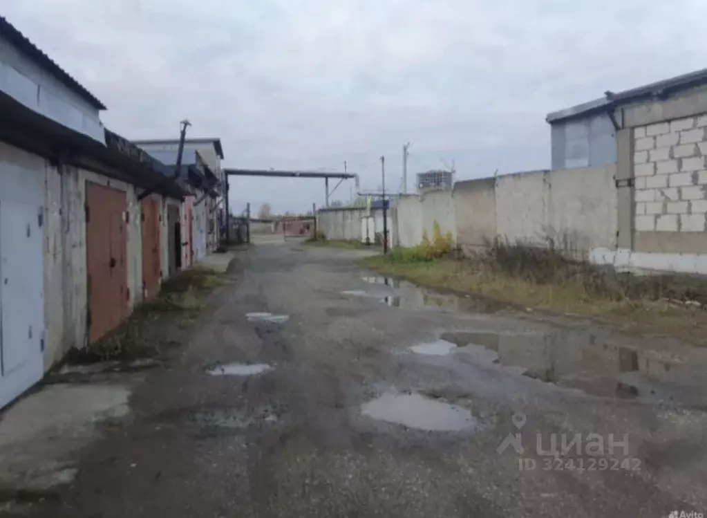 Гараж в Кировская область, Киров ул. Калинина, 40 (41 м) - Фото 1