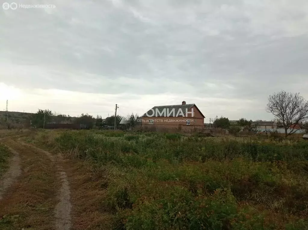 Участок в станица Грушевская, Зелёная улица, 46 (18 м) - Фото 0
