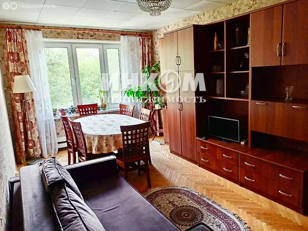 3-комнатная квартира: Москва, Инициативная улица, 10к1 (58.3 м) - Фото 1