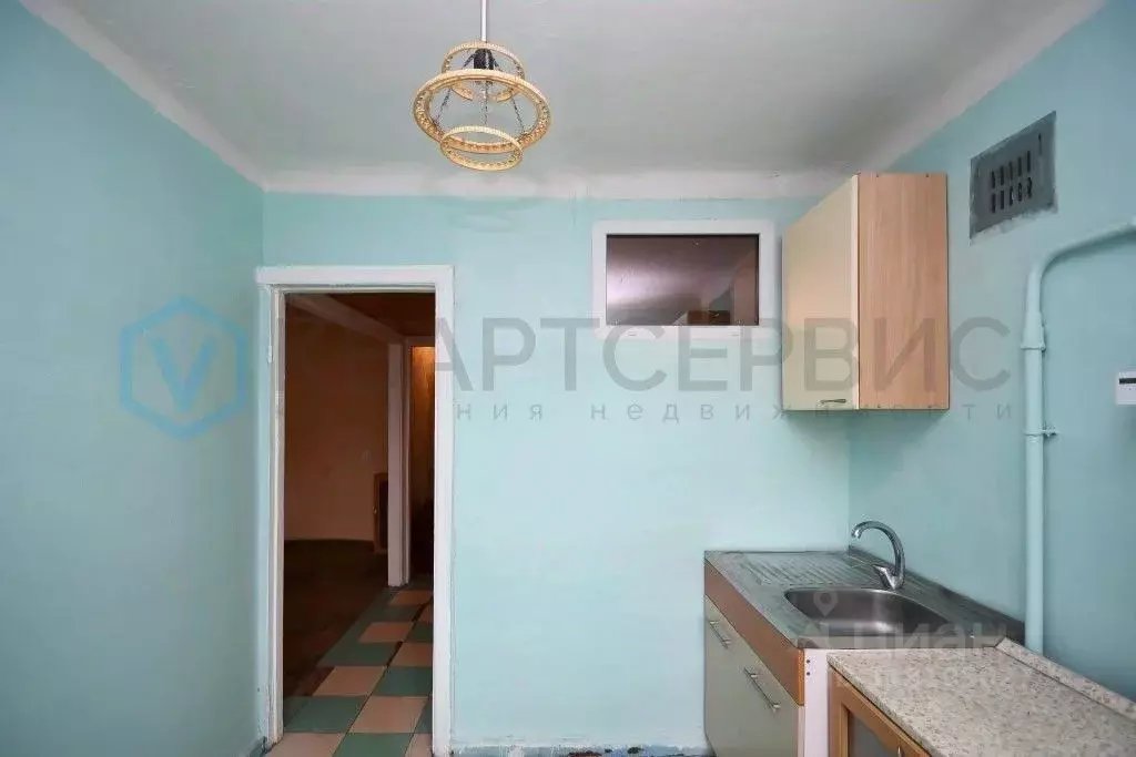 2-к кв. Омская область, Омск ул. Серова, 4А (43.0 м) - Фото 0