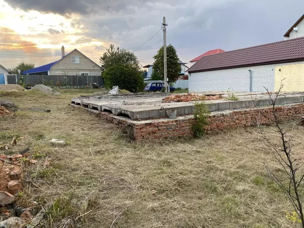 Участок в Саратовская область, Воскресенский район, Елшанское ... - Фото 1