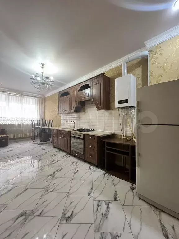 2-к. квартира, 80 м, 3/10 эт. - Фото 1