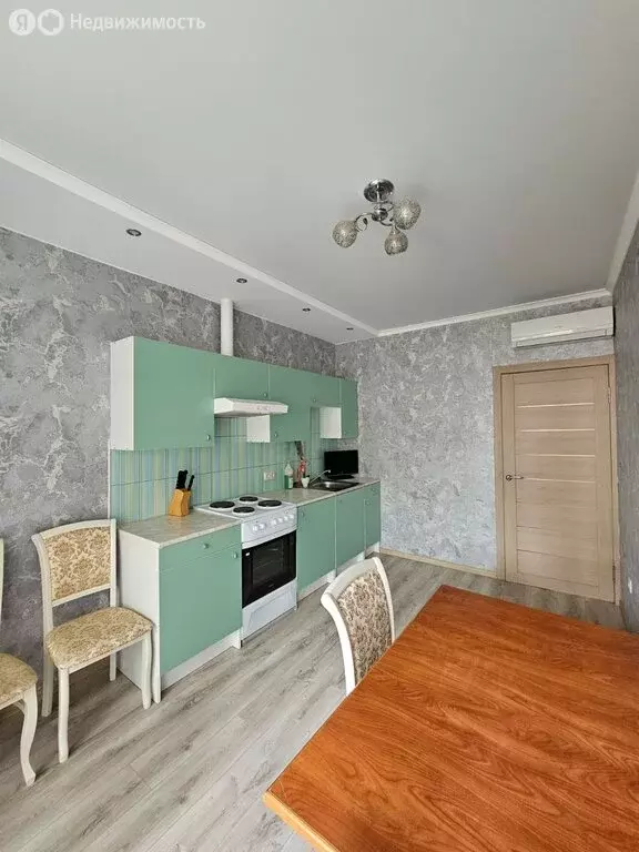 1-комнатная квартира: Краснодар, улица им. Героя Яцкова И.В., 9к1 ... - Фото 0