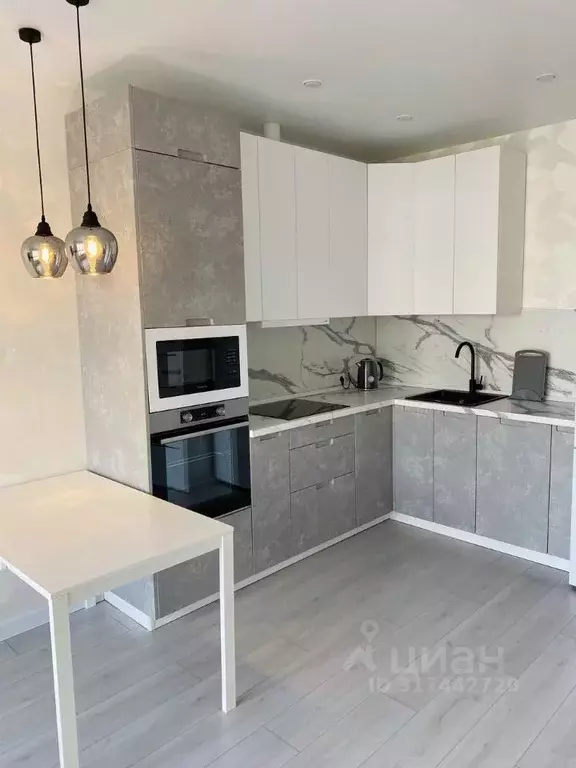 2-к кв. Кемеровская область, Кемерово бул. Строителей, 58А (39.0 м) - Фото 0