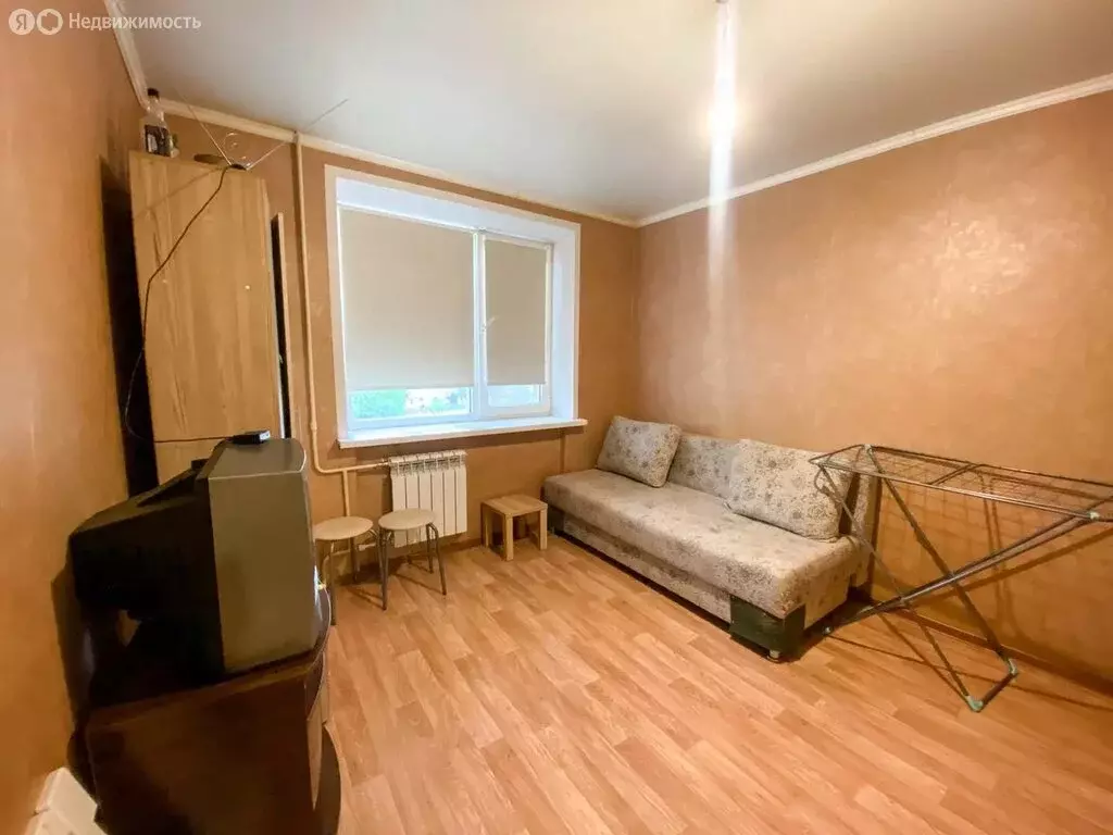 1к в 9-комнатной квартире (22 м) - Фото 1