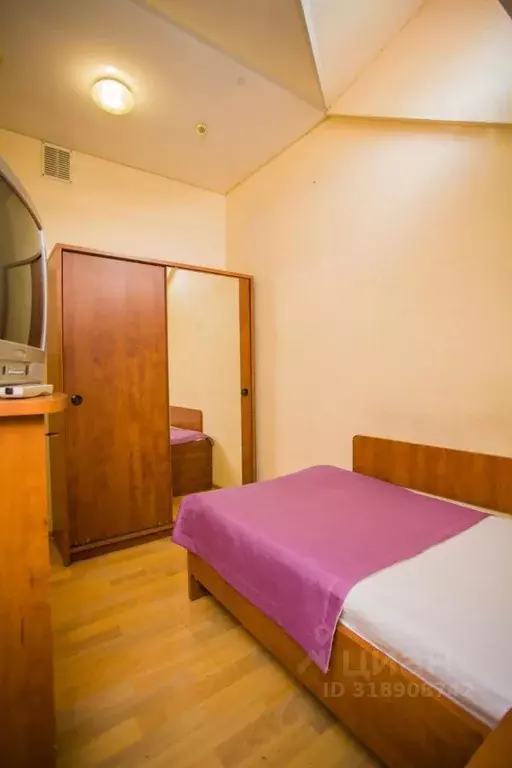 Комната Крым, Алушта ул. Октябрьская, 5 (11.0 м) - Фото 1