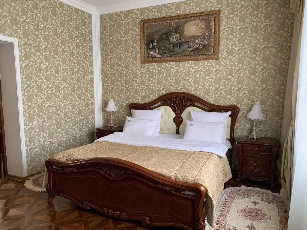 Комната Карачаево-Черкесия, Черкесск Октябрьская ул., 405 (60.0 м) - Фото 1