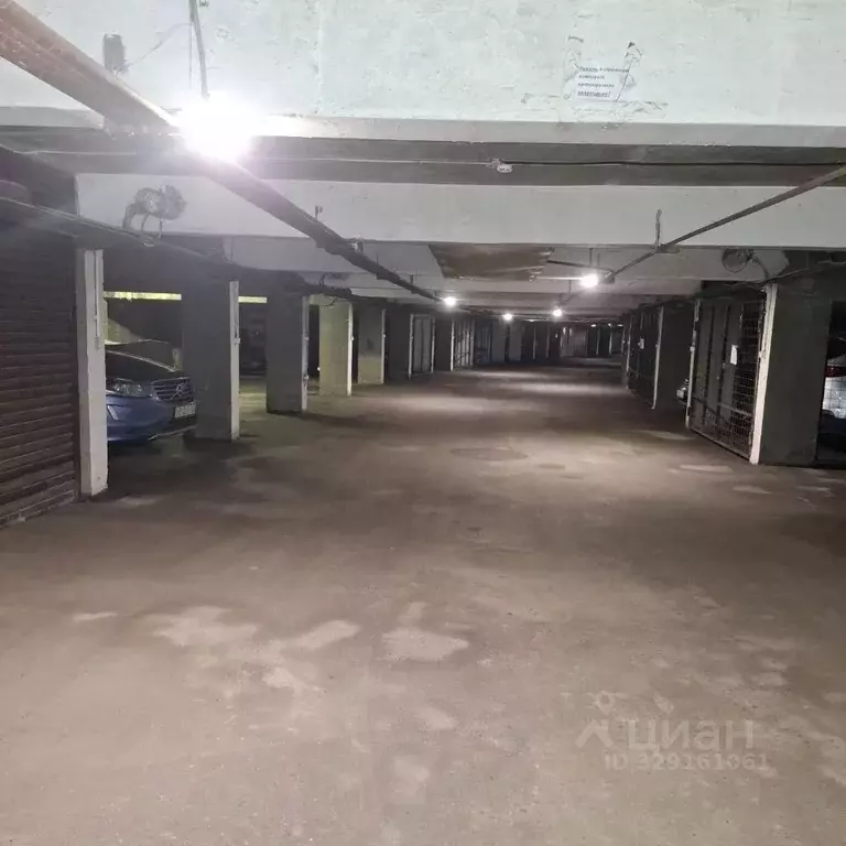 Гараж в Московская область, Красногорск Школьная ул., 11 (20 м) - Фото 2