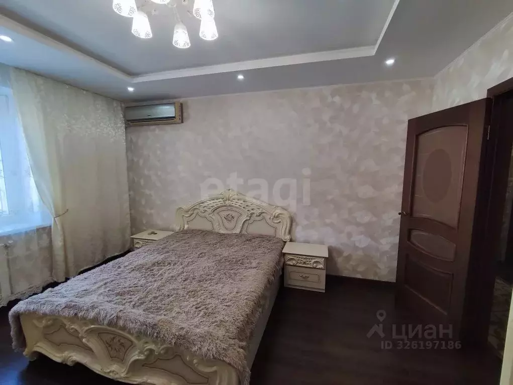 2-к кв. Краснодарский край, Ейск Красная ул. (57.7 м) - Фото 2