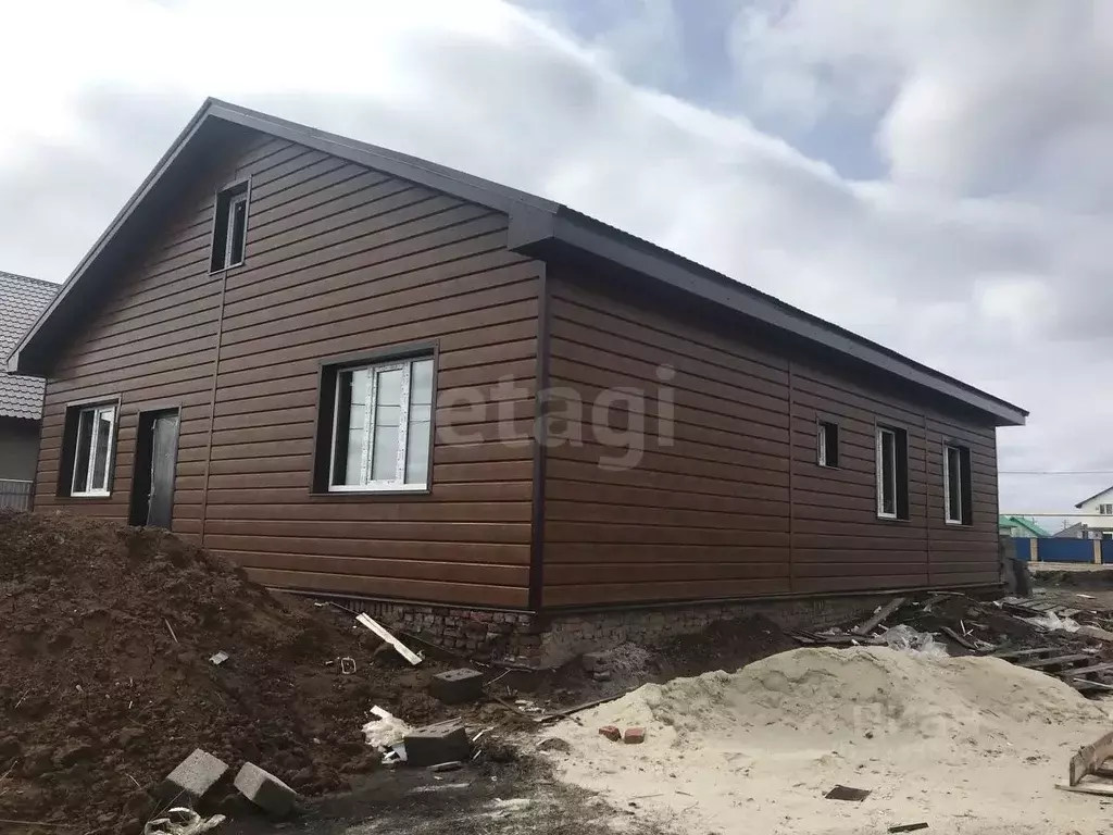 Дом в Оренбургская область, Оренбургский район, Красноуральский ... - Фото 0