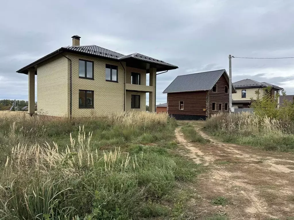 Дом в Татарстан, с. Верхний Услон ул. Магистральная (190 м) - Фото 1