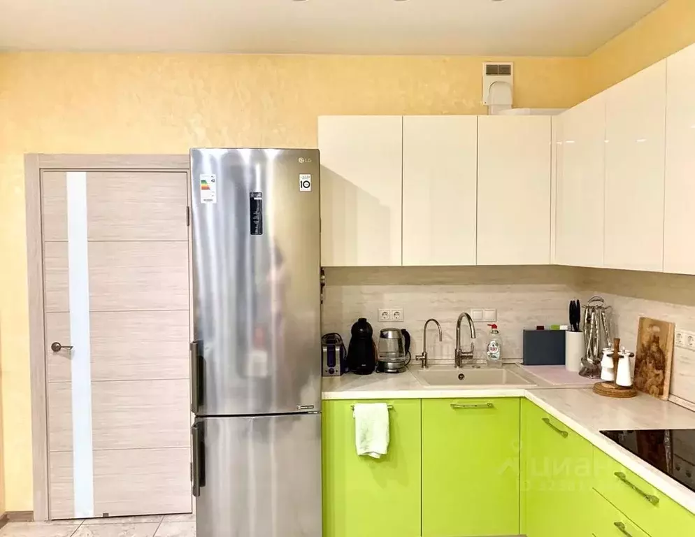 2-к кв. Московская область, Видное бул. Зеленые аллеи, 12 (68.5 м) - Фото 2